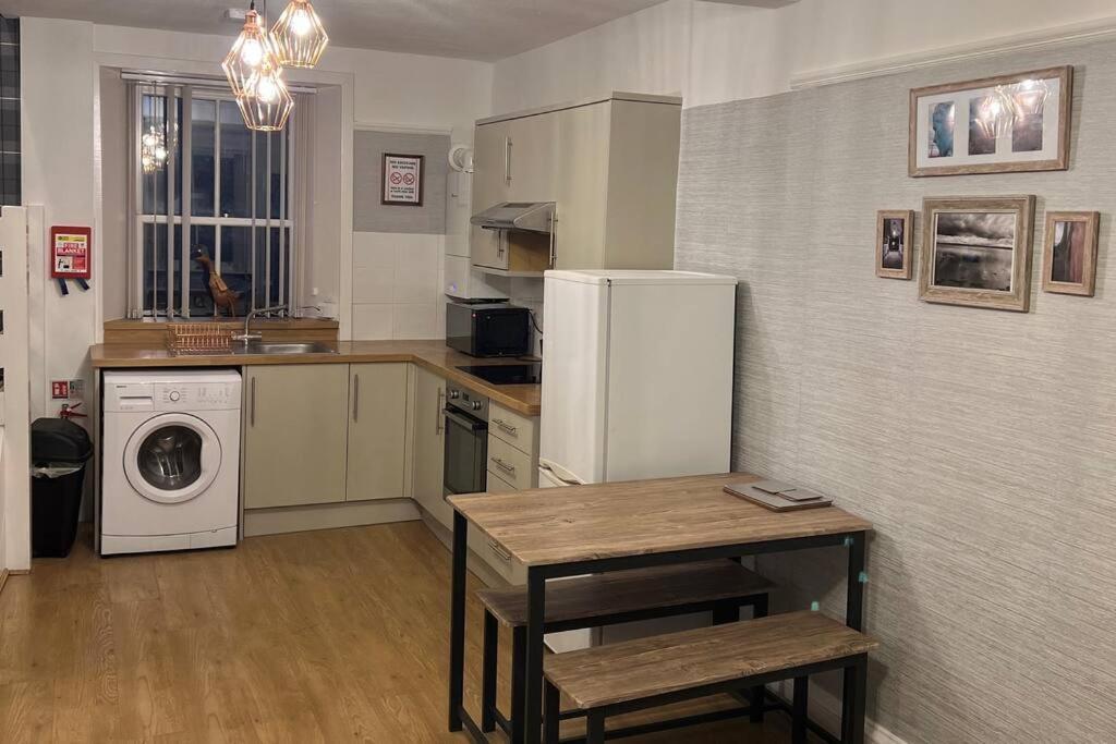 Harris Apartment 蒙特罗斯 外观 照片