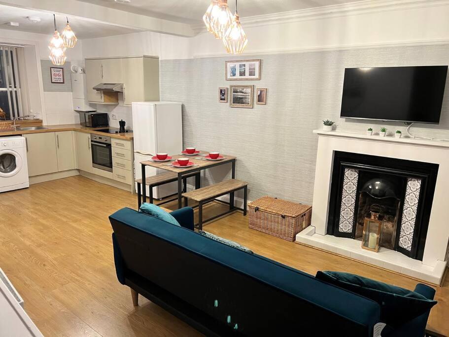 Harris Apartment 蒙特罗斯 外观 照片